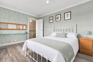 BROMLEY ROAD- click for photo gallery